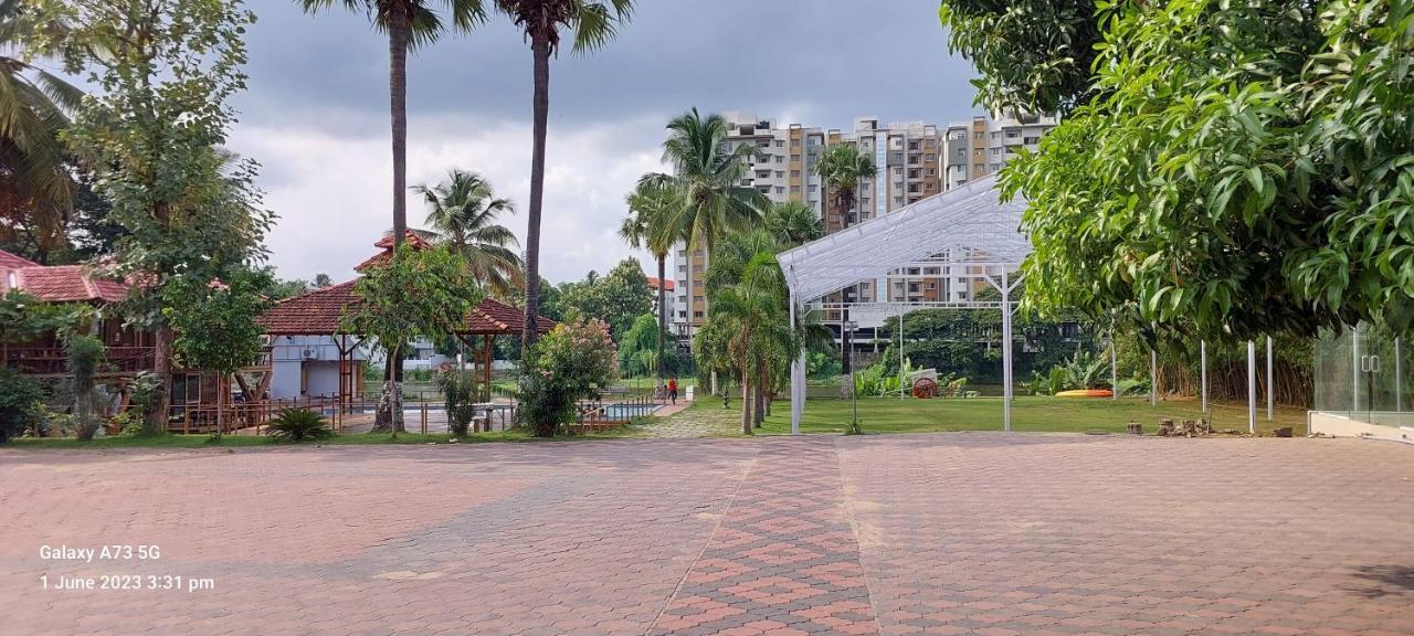 Udaya Resort Palakkad Exterior foto